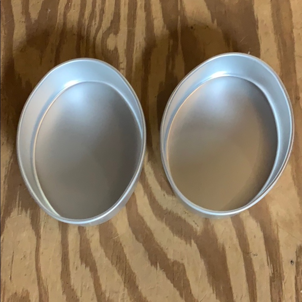 2 small oval Wilton pans